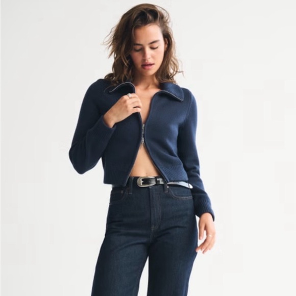 Abercrombie and Fitch Double Zipper Cardigan - Picture 2 of 6